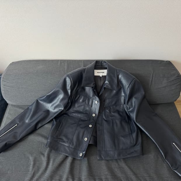 알렌느 TRUCKER FAUX LEATHER JACKET NAVY