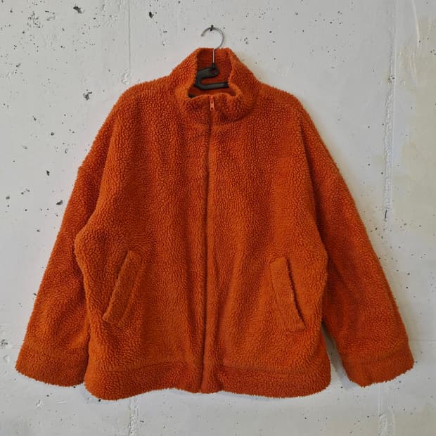 블랙업 플리스 뽀글이 점퍼 F