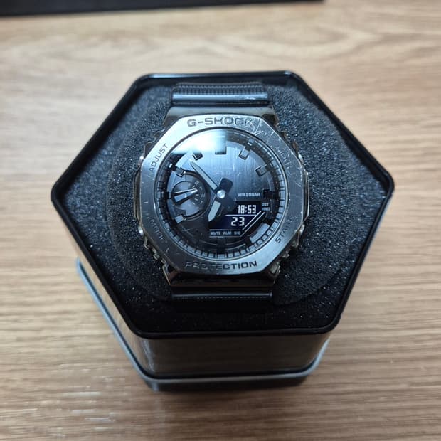 카시오 지샥 지얄오크 GM-2100BB