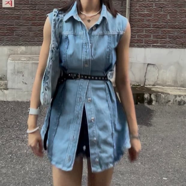 사이즈S) 자라 슬리브리스 데님 원피스