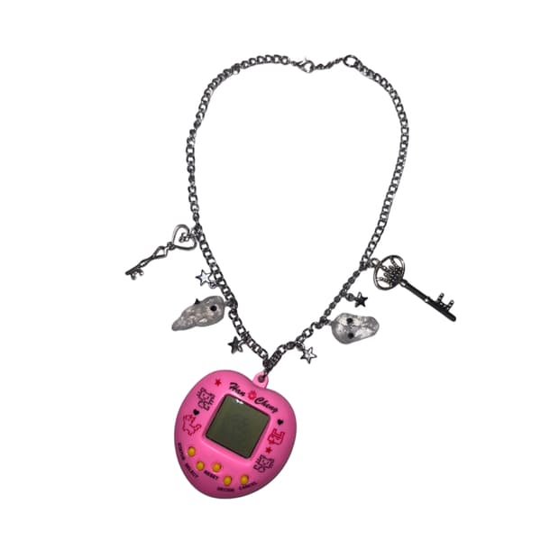 Heart game machine necklace (키키 하음 착용)