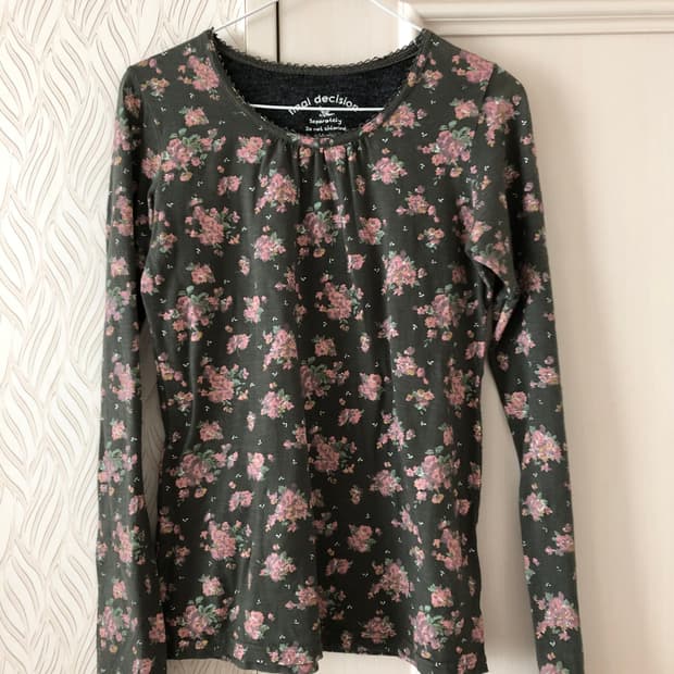 빈티지 꽃무늬 이너티