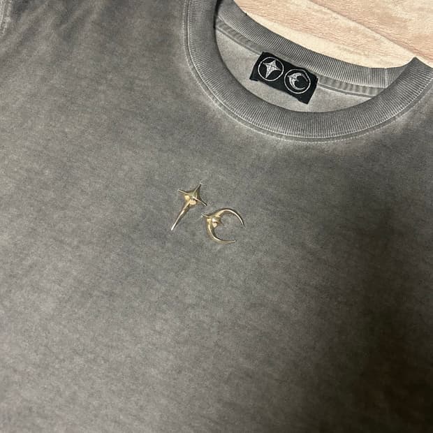 (새상품) 떠그 클럽 롱슬리브 베이직 슬리브 차콜