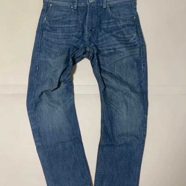 Levi's 523 가죽패치 스트레이트핏 데님팬츠