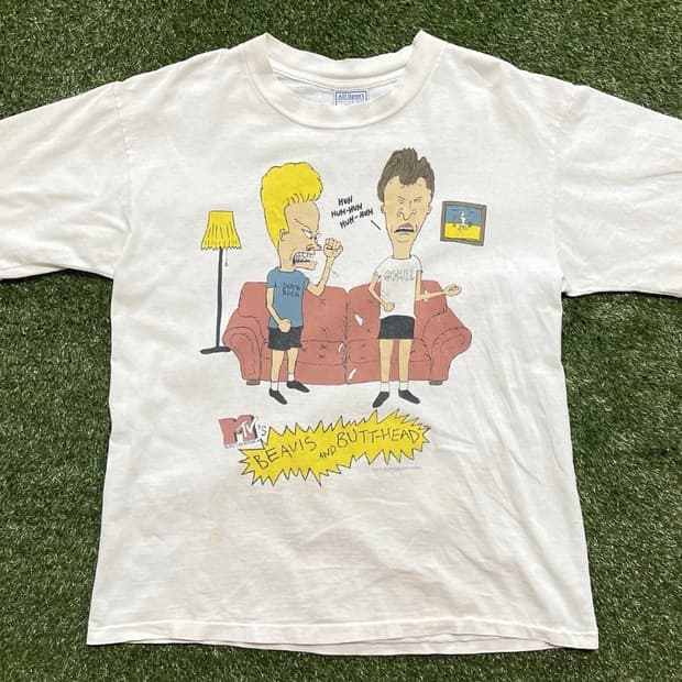 90s 빈티지 비비스와 벗헤드 반팔티