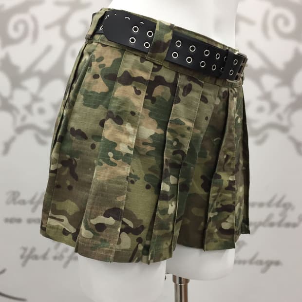 00's Camouflage pleated skort 