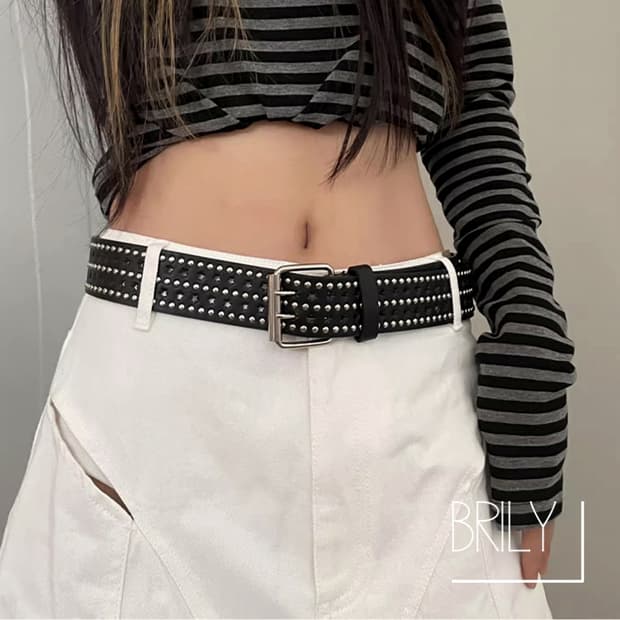 [Unisex] BELL 멀티 스터드 별 펀칭 가죽 벨트 블랙