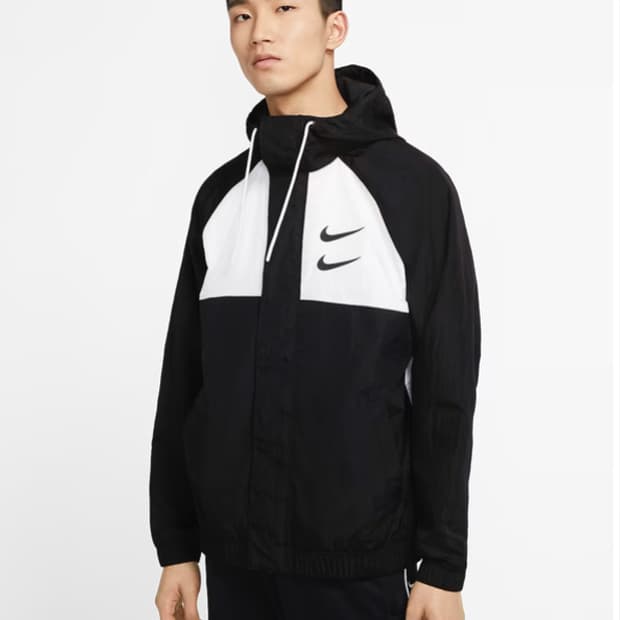 나이키 더블스우시 바람막이