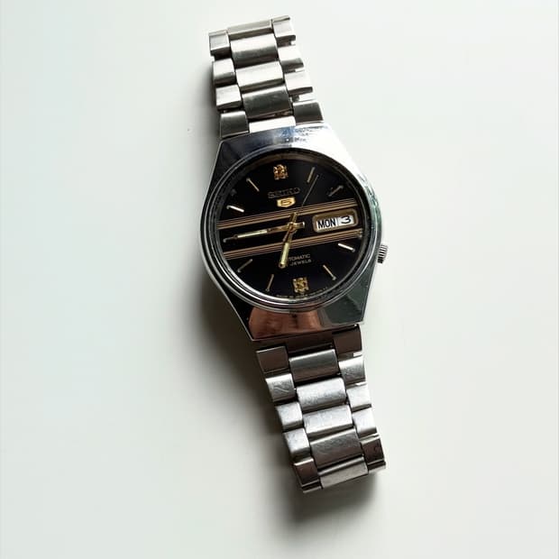 90s Seiko5 Autmatic Vintage Metal Watch