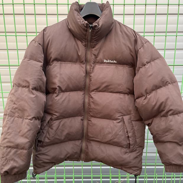 90s 비치스케이트보드 bitch 다운패딩