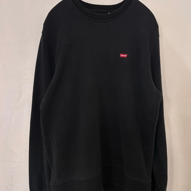 리바이스 맨투맨 S