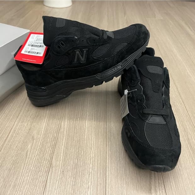 뉴발란스 992 트리플블랙260 새상품