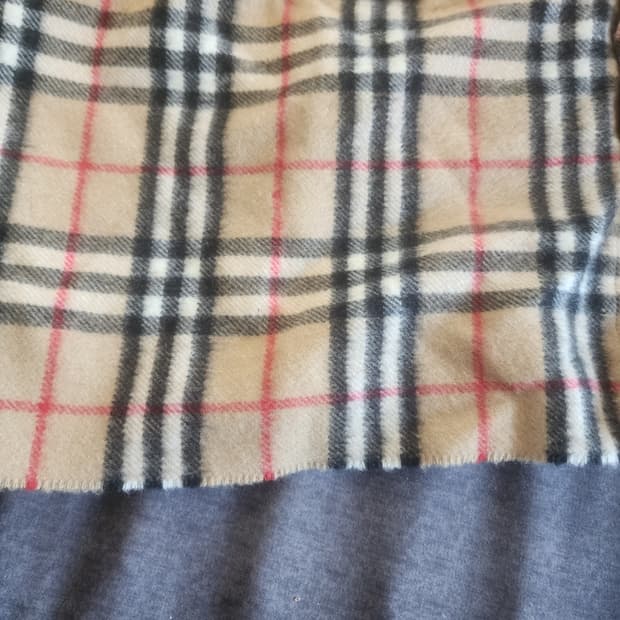 버버리 캐시미어 스누드 넥워머