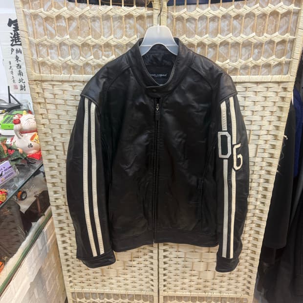 52/105 정품 돌체앤가바나 라이더 가죽자켓 팝니다
