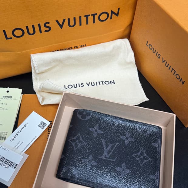 (풀박스) 루이비통 멀티플 월렛 모노그램 이클립스 반지갑