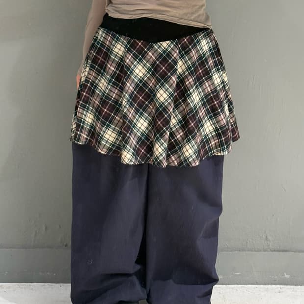 banding line check pattern skirt