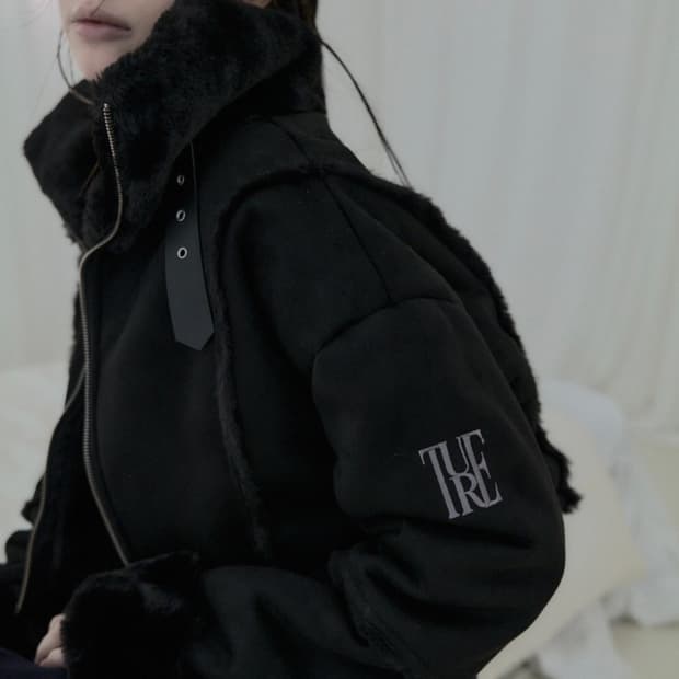 OVTURE 카리나 무스탕