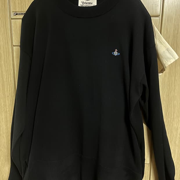 비비안웨스트우드 니트, 블랙