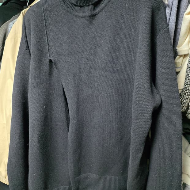 우영미 옆 절개 니트 50