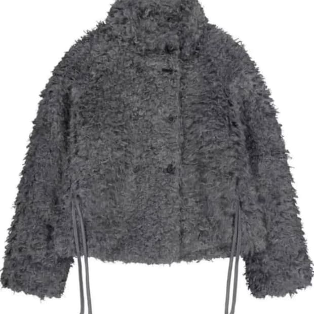 코이세이오 퍼자켓 다크그레이