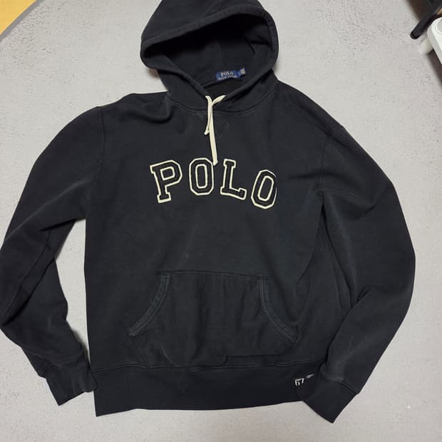 폴로 후드 티