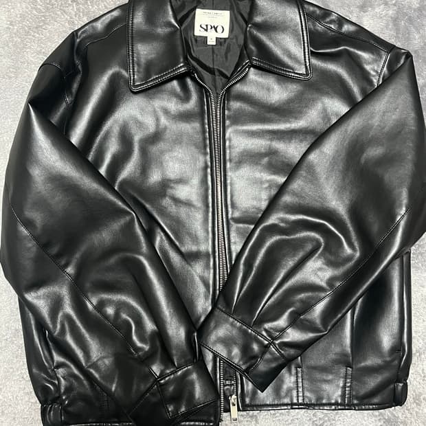 스파오 가죽자켓