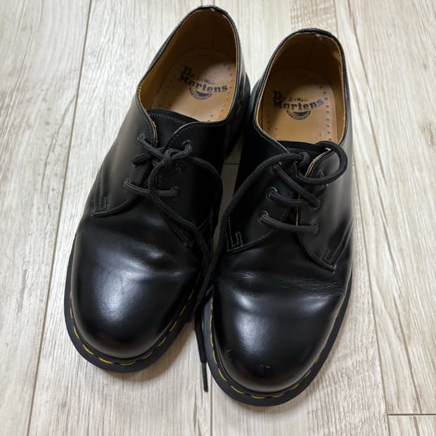 닥터마틴 1461 3홀 스무스 260