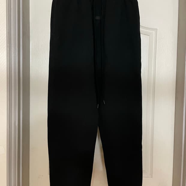 피어오브갓 에센셜 24ss 스웻팬츠