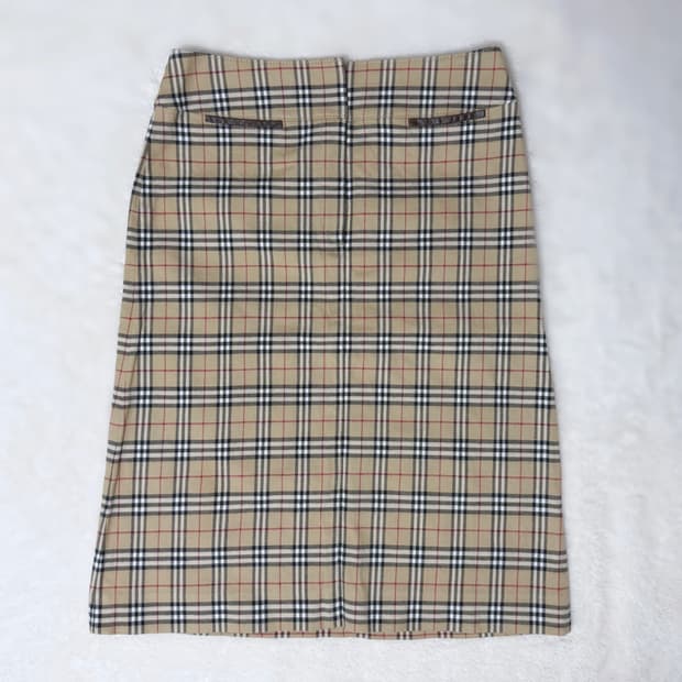 Burberry 버버리 블루라벨 노바체크 스커트 ≽^•⩊•^≼