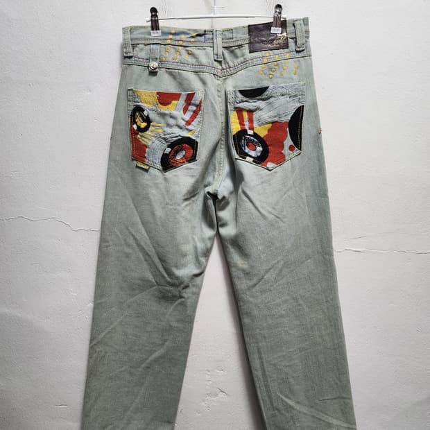 아카데믹스 포켓 자수디데일 연청바지 