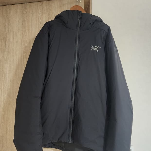 아크테릭스 아톰 sv 후디 블랙 L