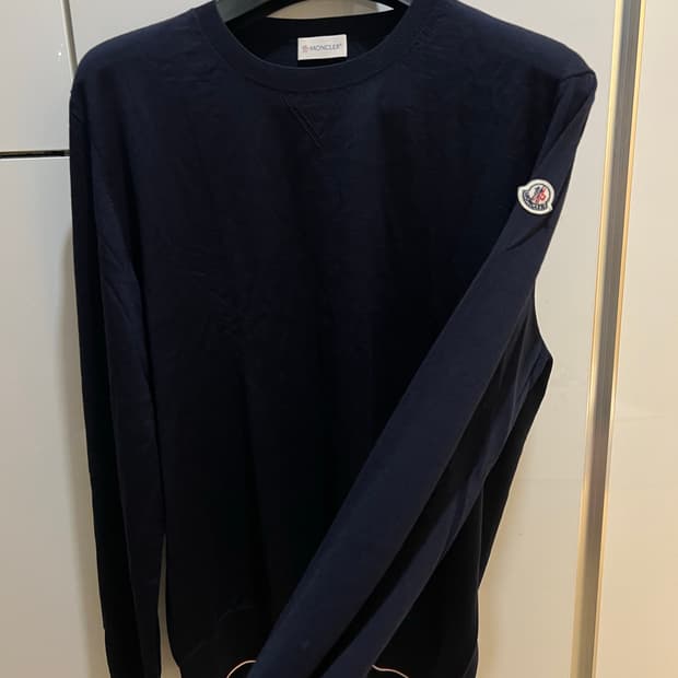 몽클레어 다크네이비 니트 xl