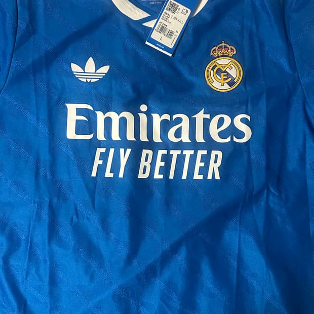 레알마드리드 25/26 써드 어센틱 새상품 L