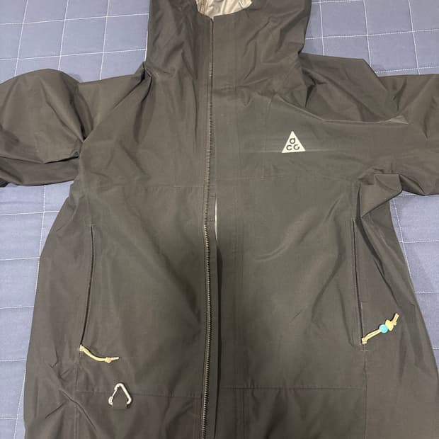 ACG 바람막이