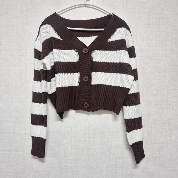 스트라이프 크롭 가디건