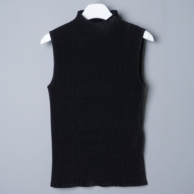 이세이미야케 플리츠플리즈 반목 나시 민소매 탑 블랙 3사이즈