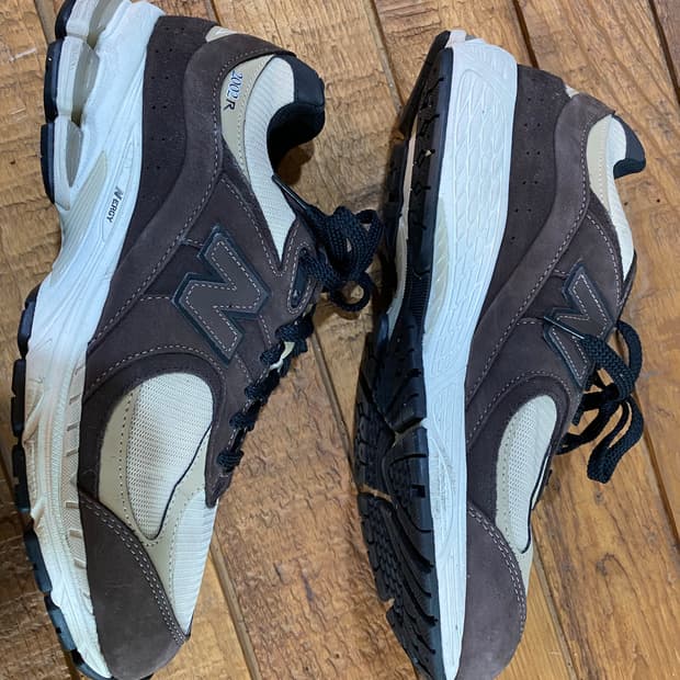 뉴발란스 2002r 브라운 275