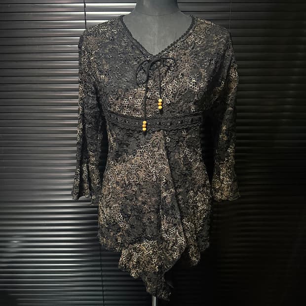 에스닉 레이스 블라우스 브라운 락 그런지 웨스턴 갸루 로리 고스 펑크 