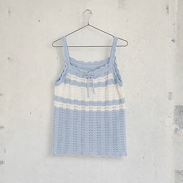 Knit Sleevless Sky Blue Top