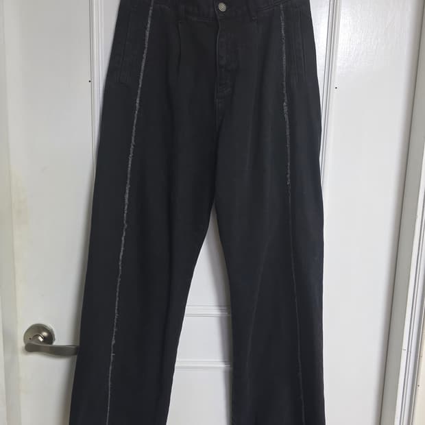 지오송지오 버티컬 컷 데님 82사이즈(32)