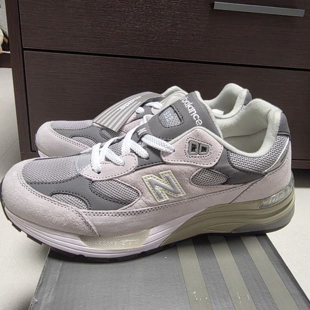 뉴발 m992gr 255사이즈