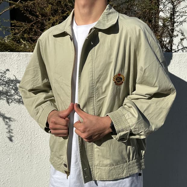 버버리 월계수 스윙톱 자켓