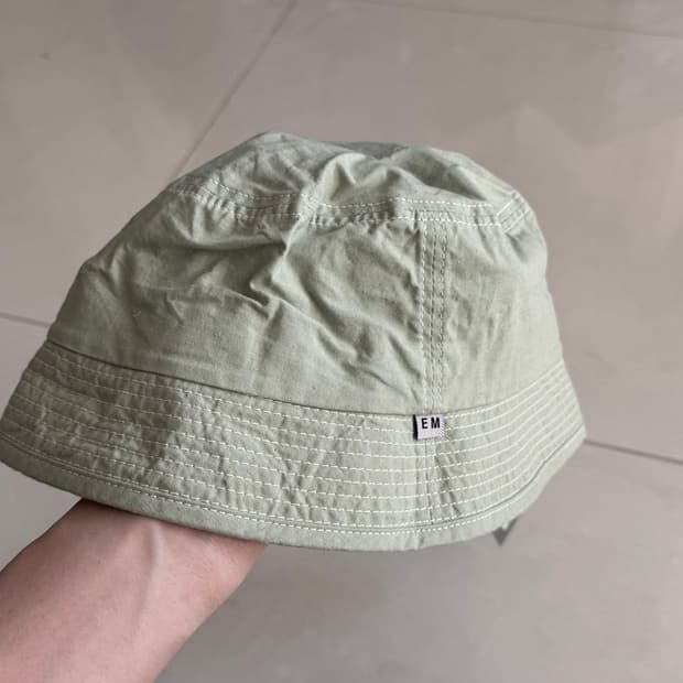 ENDS AND MEANS BUCKET HAT 버킷햇