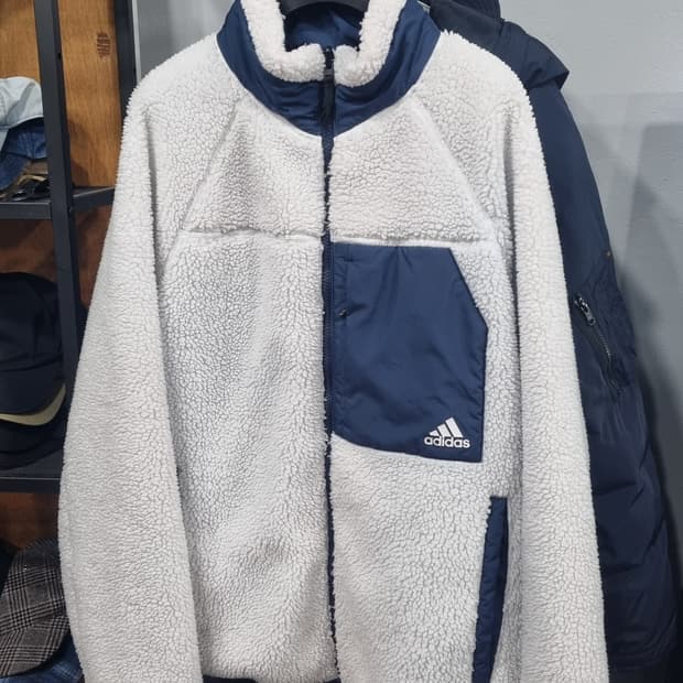 아디다스 후리스 양면점퍼 100~105(가슴단면56) 거의새거