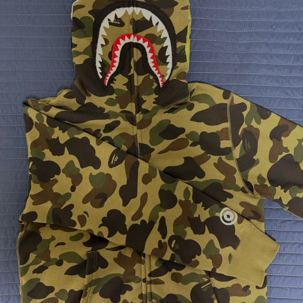 베이프 후드집업 M 새상품급 급쳐