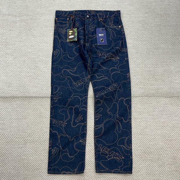 리바이스x베이프 콜라보 데님팬츠 r2534