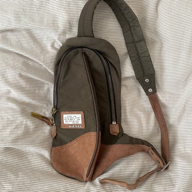 디젤 슬링백