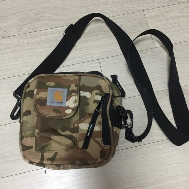 빈티지 칼하트 윕 밀리터리 카모 미니 크로스백