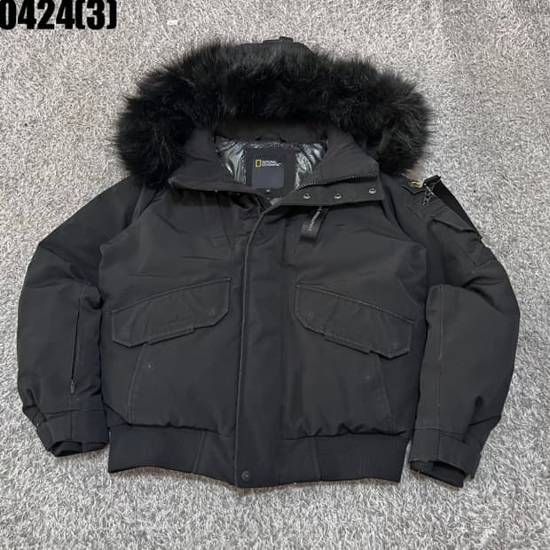 내셔널지오그래픽 패딩 점퍼