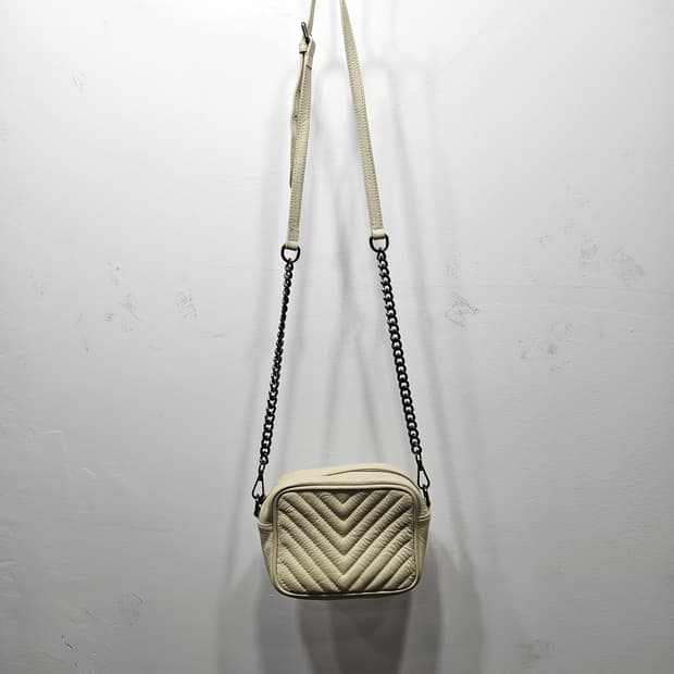 피엔느(pienne) 퀼팅 체인 크로스백 made in Italy 